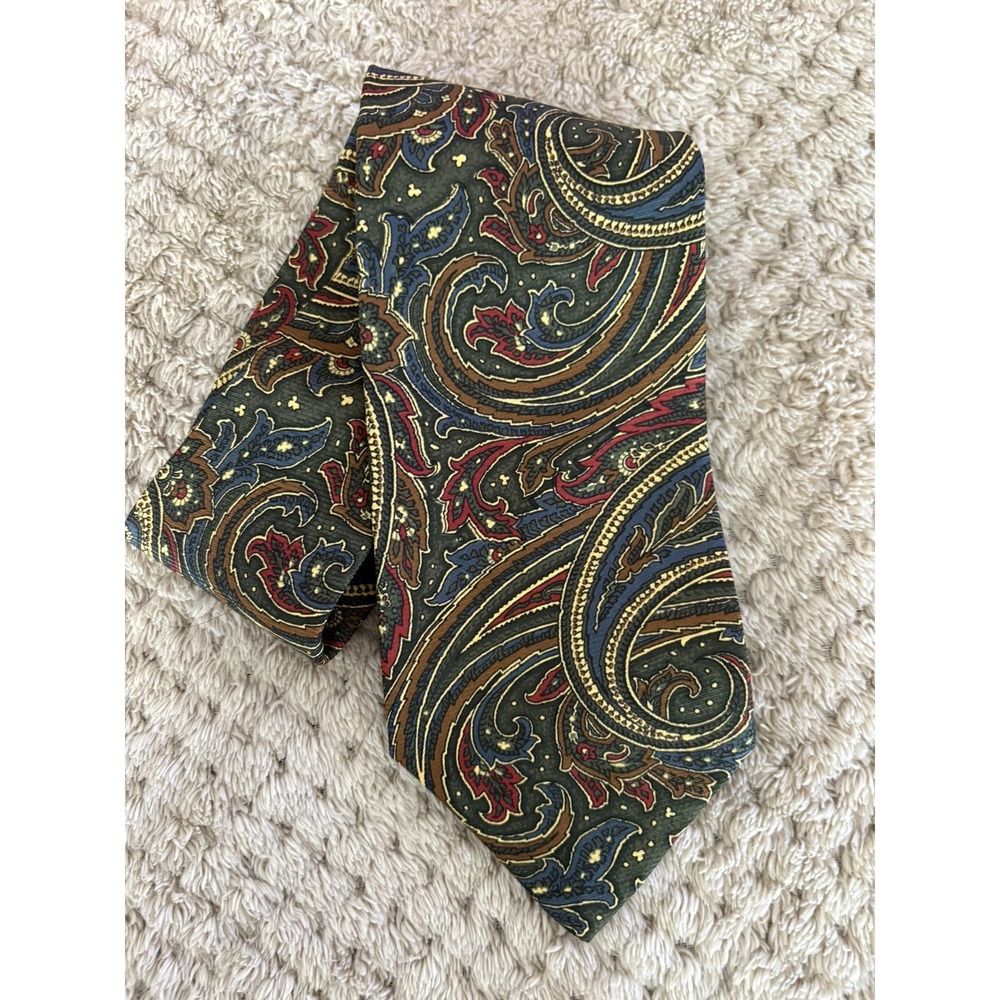 Valentino Paisley Luxury Necktie Pure Silk Hand Made Italy Quiet Luxury Preppy